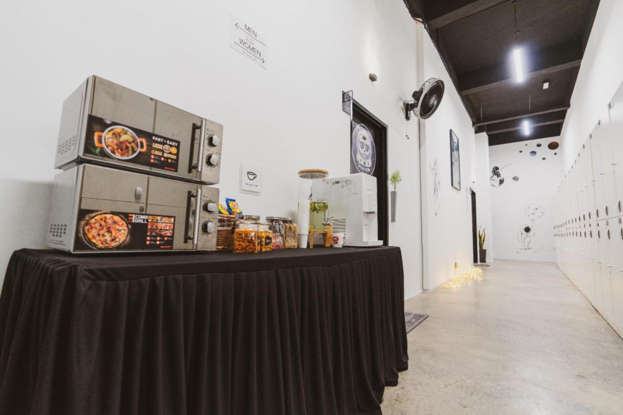 Hashtag.Capsule.Hostel Johor Bahru Zewnętrze zdjęcie