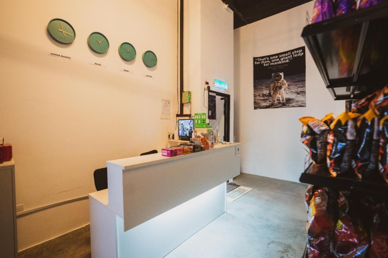 Hashtag.Capsule.Hostel Johor Bahru Zewnętrze zdjęcie